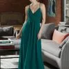 Morilee Madeline Gardner Morilee 21586 V Neck Chiffon Bridesmaid Dress 2 Morilee Madeline Gardner Morilee 21586 V Neck Chiffon Bridesmaid Dress -Outlet Prom Dresses Store 21586 Morilee Bridesmaid Dress F18 492x705