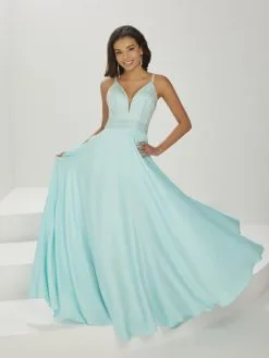 Christina Wu Prom Christina Wu 16927 Perfect Dancing Prom Dress -Outlet Prom Dresses Store S22 CWP 16927 04 530x705