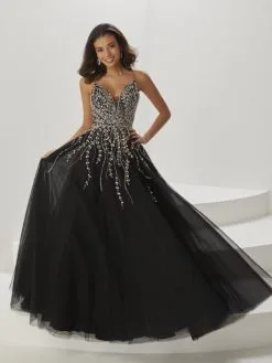 Christina Wu Prom Christina Wu 16934 Beautiful Beaded Prom Dress 9 Christina Wu Prom Christina Wu 16934 Beautiful Beaded Prom Dress -Outlet Prom Dresses Store S22 CWP 16934 04 530x705