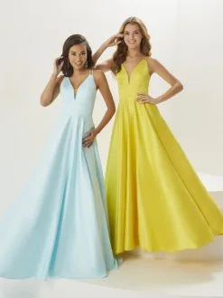 Christina Wu Prom Christina Wu 16946 Tie Back Prom Dress With Pockets 7 Christina Wu Prom Christina Wu 16946 Tie Back Prom Dress With Pockets -Outlet Prom Dresses Store S22 CWP 16946 03 530x705