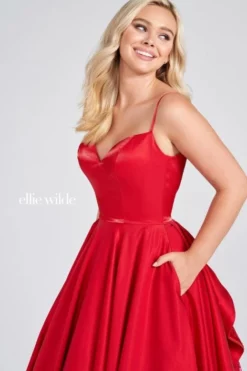 Ellie Wilde By Mon Cheri Ellie Wilde EW122046 Sparkle Ruffle Back Ball Gown 9 Ellie Wilde By Mon Cheri Ellie Wilde EW122046 Sparkle Ruffle Back Ball Gown -Outlet Prom Dresses Store S22 EW EW122046 03 470x705